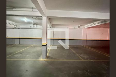 Vagas de garagens (3) de apartamento à venda com 3 quartos, 106m² em Jaraguá, Belo Horizonte