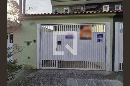 Fachada de casa para alugar com 3 quartos, 192m² em Vila Curuçá, Santo André