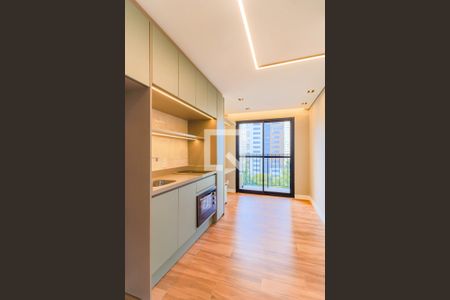 Cozinha de apartamento para alugar com 1 quarto, 27m² em Campo Belo, São Paulo