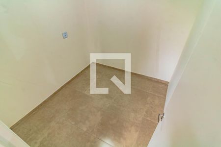 Quarto 1 de casa para alugar com 2 quartos, 35m² em Planalto Paulista, São Paulo