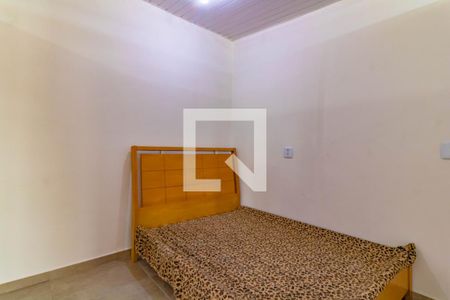 Quarto 2 de casa para alugar com 2 quartos, 35m² em Planalto Paulista, São Paulo
