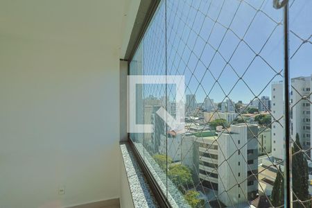 Sala de apartamento à venda com 3 quartos, 76m² em União, Belo Horizonte