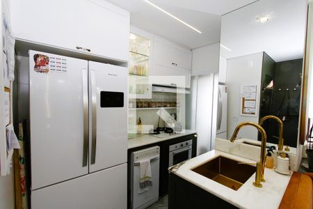 Cozinha de apartamento à venda com 2 quartos, 57m² em Calafate, Belo Horizonte
