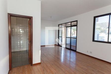 Sala de apartamento à venda com 4 quartos, 120m² em Serra, Belo Horizonte