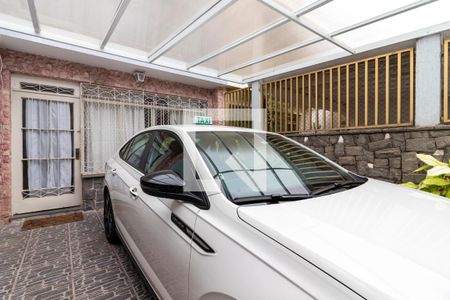 Garagem de casa à venda com 4 quartos, 135m² em Vila Pauliceia, São Paulo