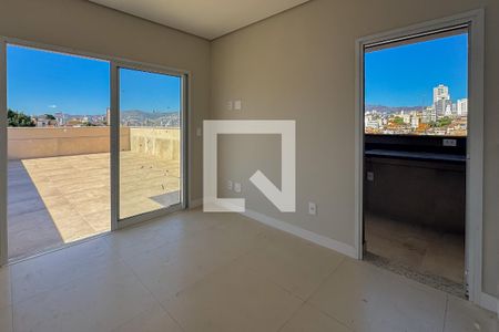 Sala 2 de apartamento à venda com 3 quartos, 150m² em Sagrada Família, Belo Horizonte