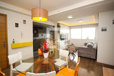 Sala de apartamento à venda com 3 quartos, 83m² em Santana, Porto Alegre