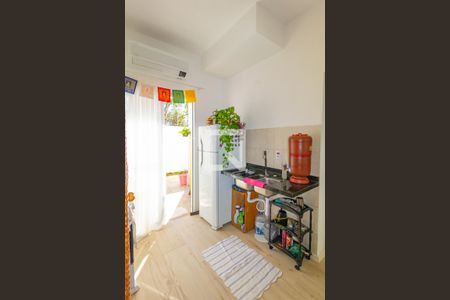 Cozinha de apartamento à venda com 2 quartos, 40m² em Fátima, Canoas