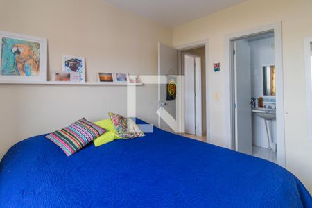 Quarto 1 de apartamento à venda com 3 quartos, 71m² em Cavalhada, Porto Alegre