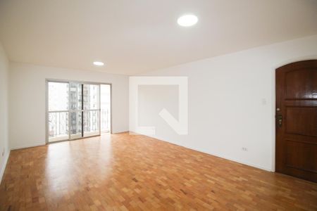 Sala de apartamento para alugar com 2 quartos, 102m² em Moema, São Paulo