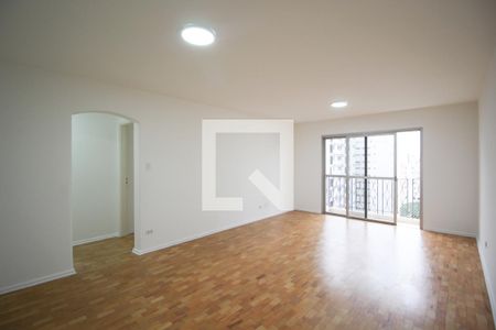 Sala de apartamento para alugar com 2 quartos, 102m² em Moema, São Paulo