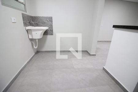 Área de Serviço de casa para alugar com 2 quartos, 70m² em Rochdale, Osasco