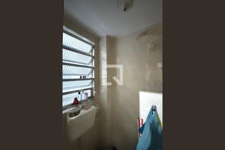 Área de serviço - banheiro de apartamento à venda com 3 quartos, 125m² em Copacabana, Rio de Janeiro