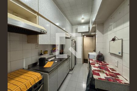 Cozinha de apartamento à venda com 3 quartos, 125m² em Copacabana, Rio de Janeiro