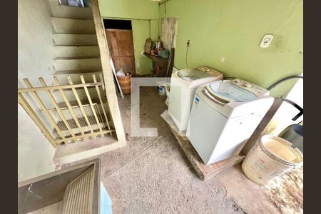 Área de Serviço de casa à venda com 3 quartos, 360m² em Santa Amelia, Belo Horizonte