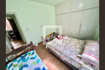 Quarto 2 de casa à venda com 3 quartos, 360m² em Santa Amelia, Belo Horizonte