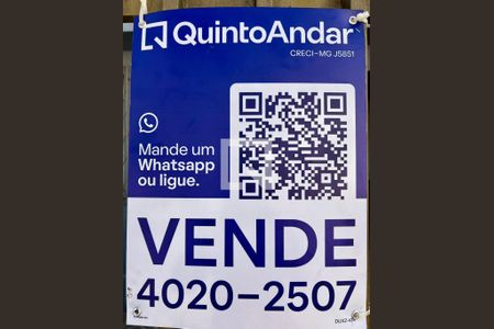 Placa DUXZ-434 de casa à venda com 3 quartos, 360m² em Santa Amelia, Belo Horizonte