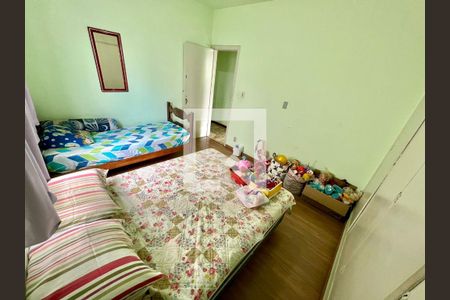 Quarto 2 de casa à venda com 3 quartos, 360m² em Santa Amelia, Belo Horizonte