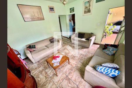 Sala de casa à venda com 3 quartos, 360m² em Santa Amelia, Belo Horizonte