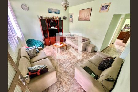 Sala de casa à venda com 3 quartos, 360m² em Santa Amelia, Belo Horizonte