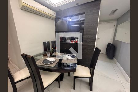 Sala de apartamento à venda com 3 quartos, 80m² em Recreio dos Bandeirantes, Rio de Janeiro