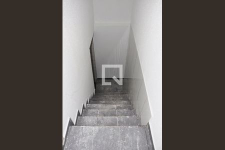 Detalhe - Escada Quartos de casa à venda com 2 quartos, 200m² em Vila Pirituba, São Paulo