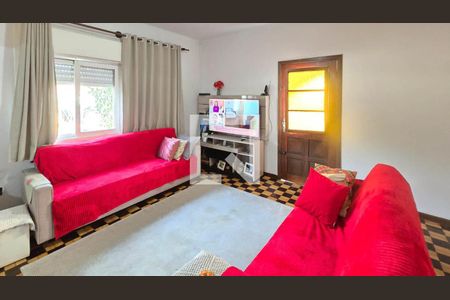 Sala de casa à venda com 3 quartos, 200m² em Camaquã, Porto Alegre