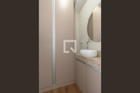 Banheiro da Suíte de apartamento para alugar com 2 quartos, 57m² em Vila Real, Hortolândia