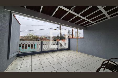 Área externa de casa à venda com 3 quartos, 252m² em Vila Curuçá, Santo André