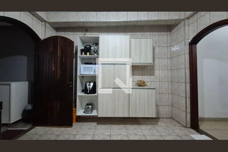 Cozinha de casa à venda com 3 quartos, 252m² em Vila Curuçá, Santo André