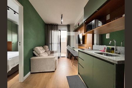 Sala/Cozinha de apartamento à venda com 1 quarto, 28m² em Moema, São Paulo