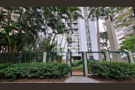 Fachada de apartamento para alugar com 2 quartos, 70m² em Vila Suzana, São Paulo