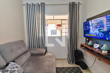 Casa 2 - Sala de casa à venda com 4 quartos, 120m² em Parque Santa Bárbara, Campinas