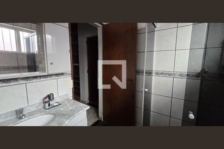 Foto 36 de casa à venda com 3 quartos, 250m² em Jardim Lar Sao Paulo, São Paulo