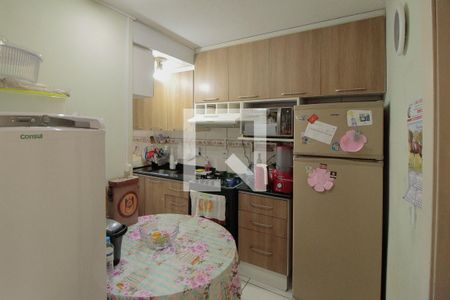 Cozinha de apartamento para alugar com 2 quartos, 38m² em Parque Santa Fé, Porto Alegre