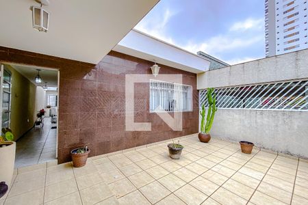 Garagem de casa à venda com 2 quartos, 95m² em Quarta Parada, São Paulo