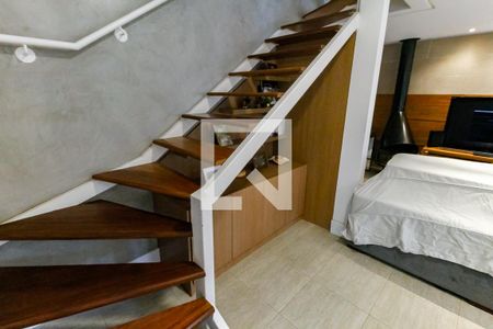 Corredor de apartamento à venda com 3 quartos, 106m² em Vila Andrade, São Paulo