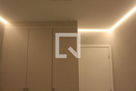 Quarto 2 de apartamento para alugar com 2 quartos, 50m² em Jardim Pioneira, Cotia