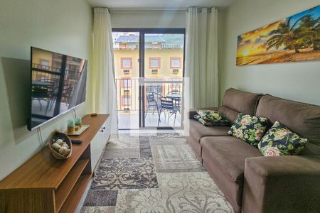 Sala de apartamento para alugar com 3 quartos, 67m² em Loteamento Joao Batista Juliao, Guarujá