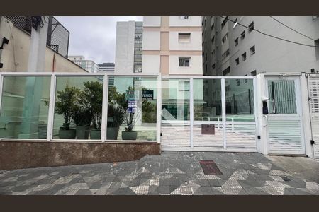 Fachada de apartamento à venda com 2 quartos, 90m² em Cerqueira César, São Paulo