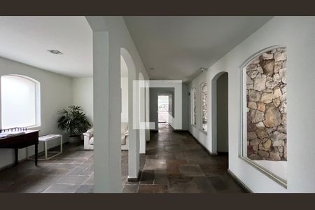 Hall de entrada de apartamento à venda com 2 quartos, 90m² em Cerqueira César, São Paulo