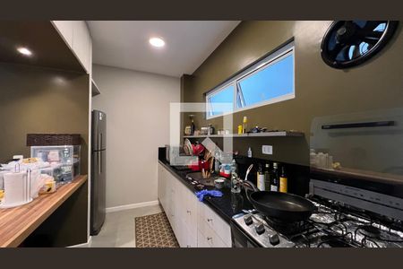 Cozinha de apartamento à venda com 2 quartos, 90m² em Cerqueira César, São Paulo