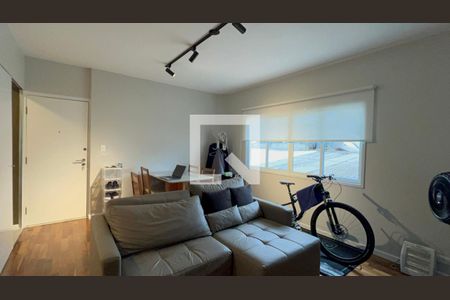 Sala de apartamento à venda com 2 quartos, 90m² em Cerqueira César, São Paulo