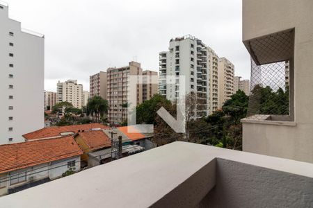 Sacada de apartamento à venda com 1 quarto, 46m² em Indianópolis, São Paulo