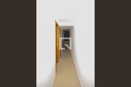 Corredor de casa para alugar com 3 quartos, 110m² em Jardim Vera Cruz(zona Leste), São Paulo