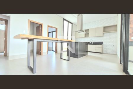 Cozinha  de casa de condomínio à venda com 4 quartos, 503m² em Alphaville Vespasiano, Vespasiano