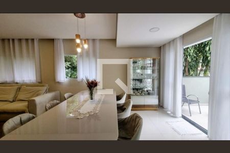 Sala de casa à venda com 4 quartos, 340m² em Vila da Saúde, São Paulo