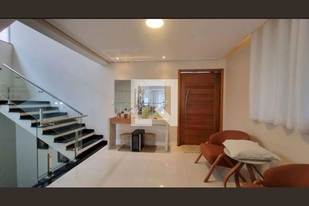 Sala de casa à venda com 4 quartos, 340m² em Vila da Saúde, São Paulo