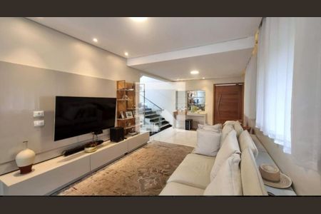 Sala de casa à venda com 4 quartos, 340m² em Vila da Saúde, São Paulo