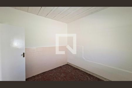 Quarto de casa para alugar com 1 quarto, 50m² em Cachoeirinha, Belo Horizonte